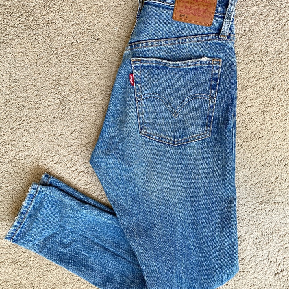 LEVI’S 501 Slim Fit Jeans